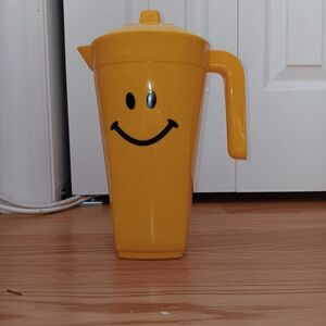 VINTAGE Yellow Smiley Face Plastic Pitcher